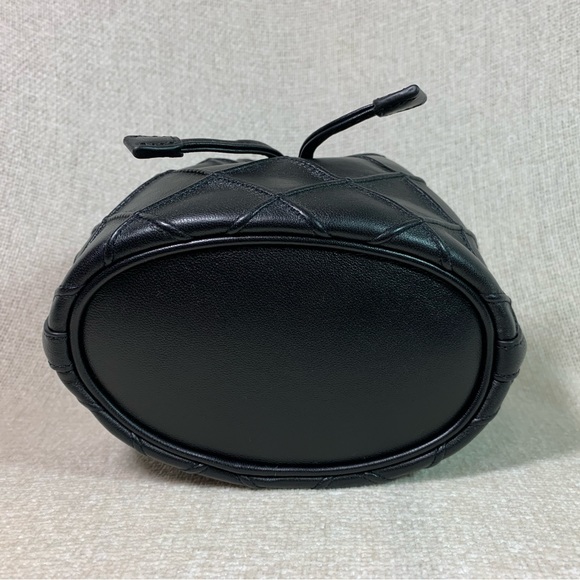 Tory Burch Soft Fleming Small Bucket Bag Black Quilted Leather Crossbody - Picture 7 of 16